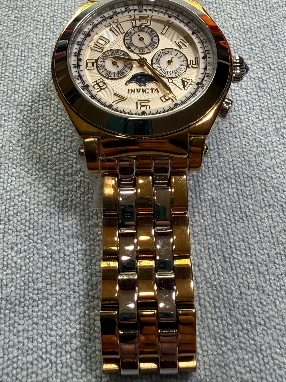 Invicta Specialty Collection 15087 View 4